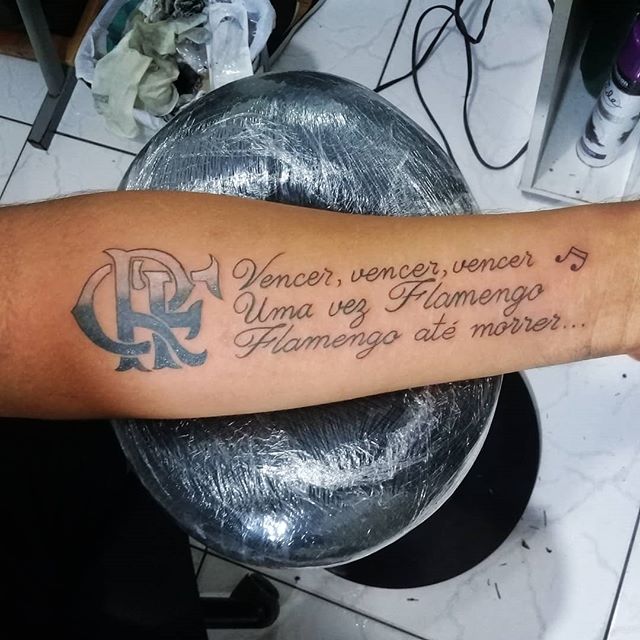 Featured image of post Frases Para Tatuagem Masculino O local do corpo mais escolhido o bra o e antebra o