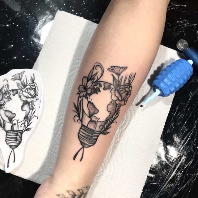 Tatuagem De Lâmpada Tattoomenu